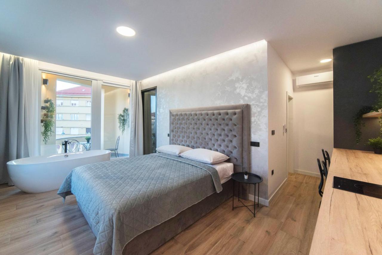 Liberty Apartments, 3Rd Floor, No Elevator 萨格勒布 外观 照片